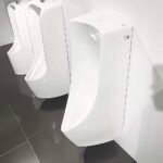 Bồn tiểu nam TOTO UT500T#XW treo tường - Ảnh 4